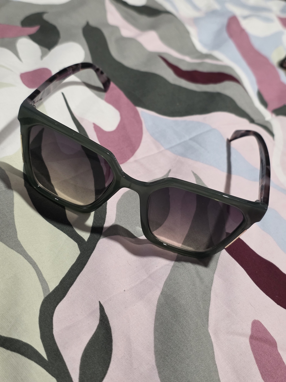 Laundry By Shelli Segal Olive Green Square Sunglasses with Gradient Lenses